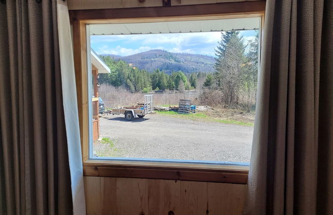 Stunning 2-bed House - Photo 10