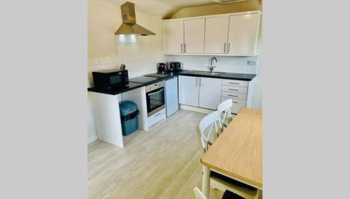 The Westgate Retreat - Photo 5