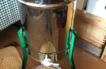 Whittlewood Shepherd's Hut in Silverstone, Cosy, Rural, Views - Photo 15