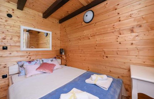 Gorgeous Home In Lovinac With Sauna - Foto 43