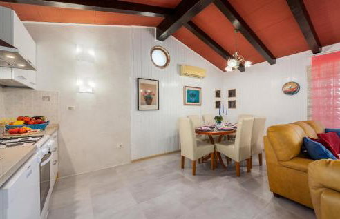 3 Bedroom Amazing Home In Vizinada - Foto 12