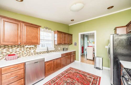 Lighthearted Family Friendly Downtown River Views - Foto 17