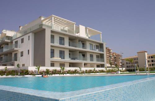 Apartamento en primera línea (Mejor clima de Europa). - Foto 1