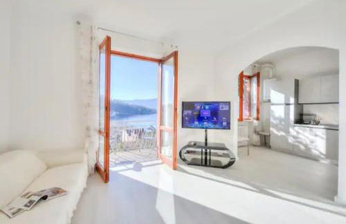 Apartment With View Lake Maggiore/Laveno Mombello - Foto 10