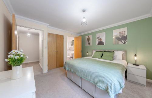 STN - Bishops's Stortford - Free Gated Parking - Two Bed Apartment - Perfect location for Stansted Airport - Foto 15