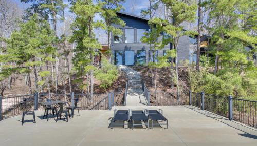 Private Dock and River Views Modern Gem in Waterloo - Foto 2