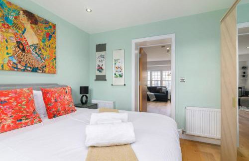 1-Bedroom Apartment with Balcony near Brick Lane Sleeps 3 - Foto 3