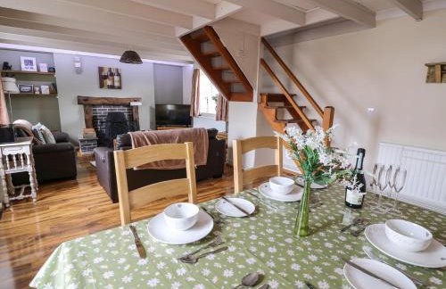 Cozy Cwtch Cottage - Foto 8