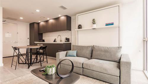 Exclusive Condo w Beautiful City Views and Full Amenities! - Foto 2