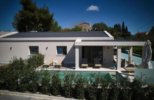 Villa Asimina, A Sensory Escape With Heated Pool by MindYourVilla - Foto 34