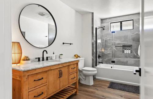 The Raven By The Cohost Company - Foto 71