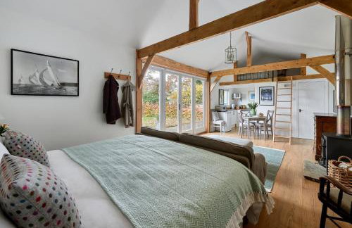 Stunning Cabin with incredible views near Goodwood - Foto 1