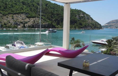 Villa Riva - Five Bedroom Villa With Pool and Sea View - Foto 2