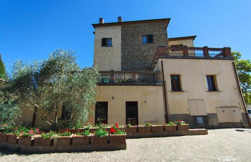 TUSCANFLAT Castle - Photo 77