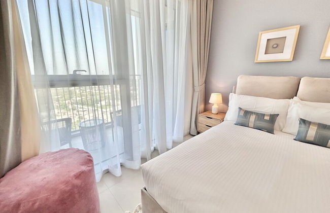 Luxurious 2B in Downtown Views With Dubai Mall Access - Photo 8