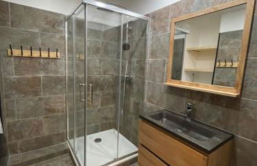 Appartement au pieds des pistes de ski - Foto 6