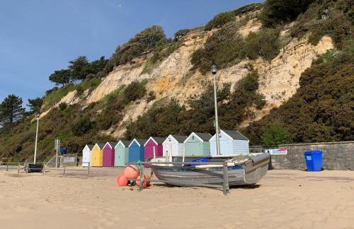 The Gables Poole, 3 Bedroom Penthouse Apartment - Photo 36