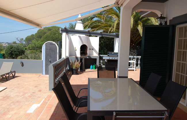 Charming 3-bedroom Villa With Wifi and Central Heating in Beautiful Santa Bárbar - Foto 45
