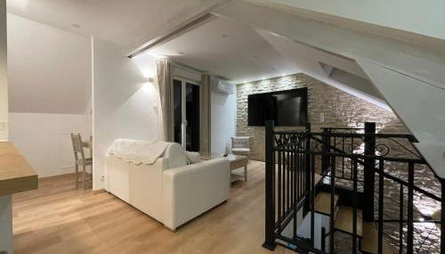 Duplex vieux marché quartier historique wifi/parking - Foto 5