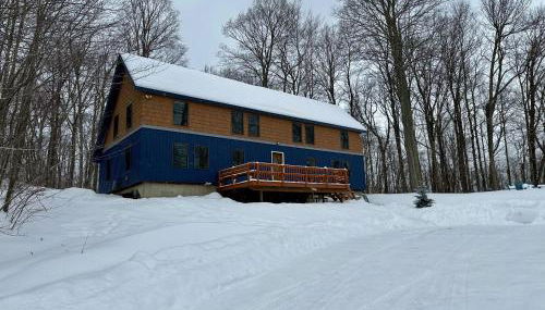 Killington Cabin - Right Unit - Sleeps 10 in 4 BR, 2 BA Cozy Escape - Foto 3