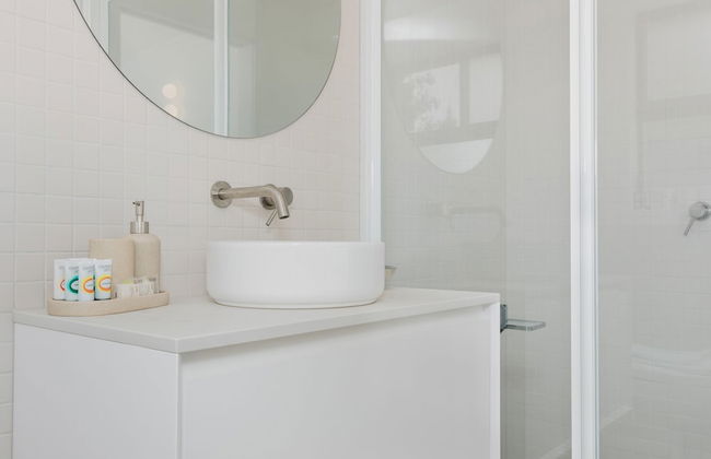 Coastal Cottage by the BnB Collection - Photo 13