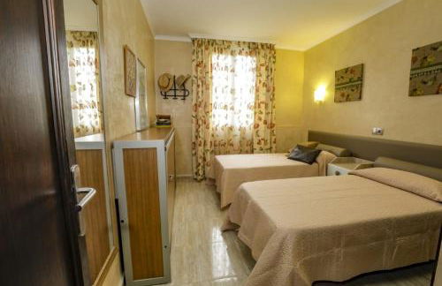 YourHouse Ronda Playa Holidays - Foto 10