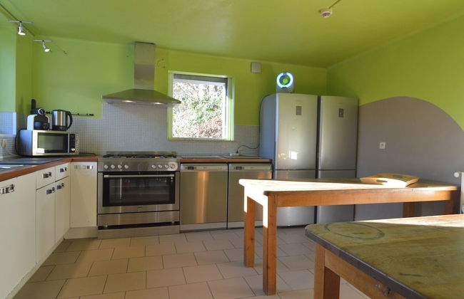 Modern Holiday Home with Hot Tub & Sauna in Ardennes - Foto 16