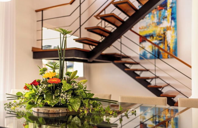 Luxury Villa With Private Heated Pool, Garden and Views of the sea and Mountains - Foto 47