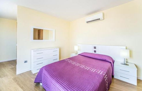 Gorgeous Apartment In Torreblanca - Foto 7