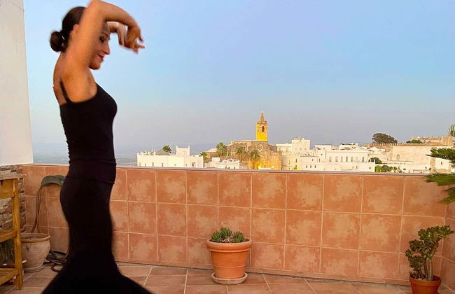 Vejer de la Frontera Flamenco Class - Photo 2
