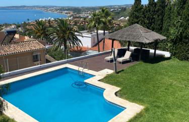 Modern & Relax Apartment in Estepona, Perfect for Families - Photo 1