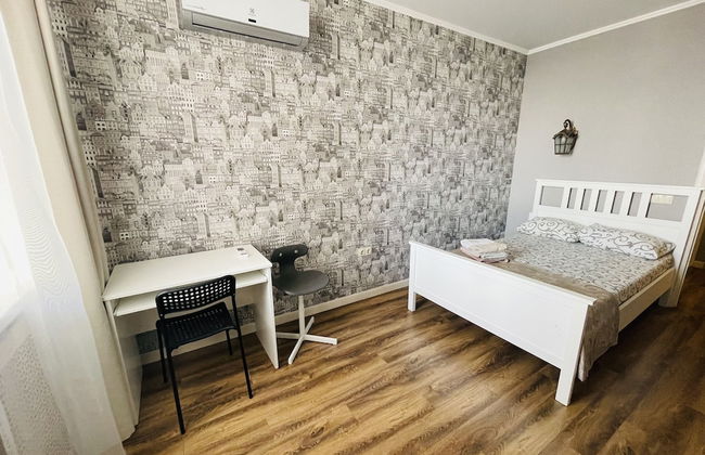 Clever House Apartments - Photo 52