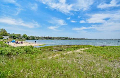 Fully Updated Home w Great Outdoor Space - Foto 30