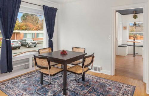 Alki Beach Bungalow • Walk to Beach & Dining - Foto 19