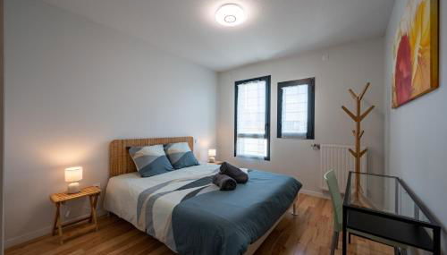 Le Saint Exupéry - T3 Centre Ville Avec Balcon + Parking Gratuit - Foto 3, towels