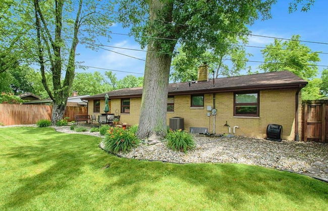 Mid Century Modern 30 Minute Walk to Notre Dame 3 Bedroom 3 Full Bath 2008 - Foto 24