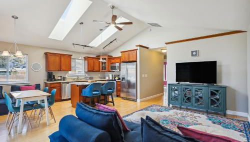 Cheery Tacoma Vacation Rental 7 Mi to Owen Beach! - Foto 2