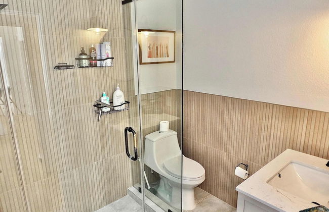 Beach City Craftsman - Walk to Beach - Foto 28