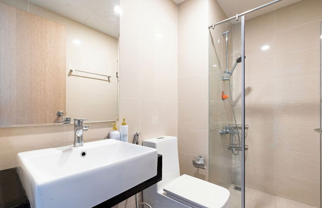 Golden Mansion - Transit Apt Free POOL & GYM - Photo 25