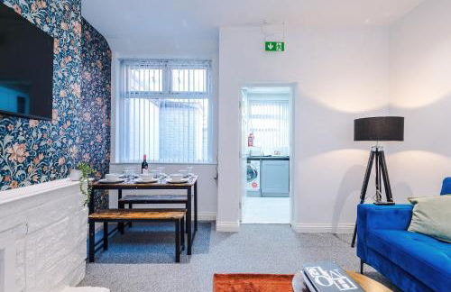 3 Bed house - Free Parking - Free Wifi - Foto 5