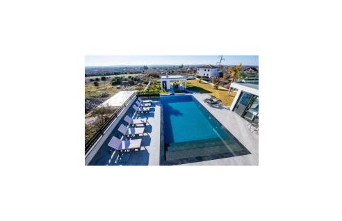 Lovely Home In Smokovic - Photo 9