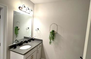 The Modern and Stylish Hangout Hub by LSU - CB1022 - Foto 11