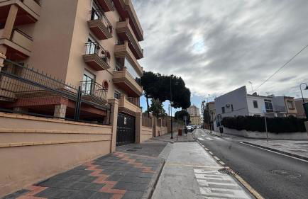 Apartamento nuevo con parking y piscina gratis - Photo 46