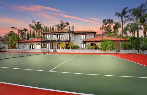 Estate with Heated Pool & Jacuzzi & Tennis Court - Foto 10