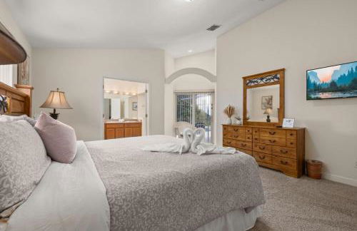 Peaceful yet perfect location, private pool home - Foto 34