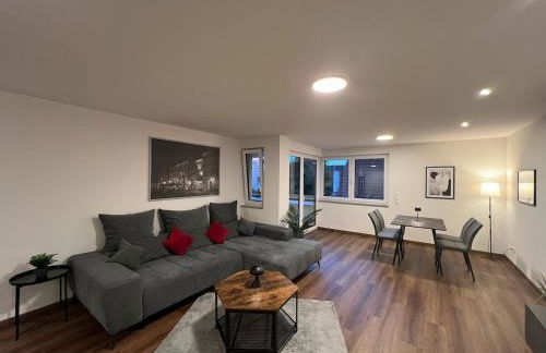 Jellys Apartment - 70qm - Balkon - Küche - Parken - 2x smart TV - King Size Bett - nur 5min zum Europa Park - Foto 12