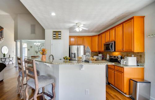 Work, Play and Unwind Inviting Suffolk Home - Foto 5