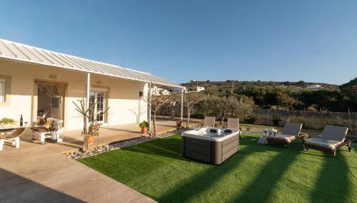 GARDEN HOUSE, Kalamaki - Foto 4, Garden, sunbed