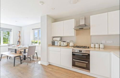 Luxury 5 bed house with Hot Tub nr Bicester Village - Foto 10