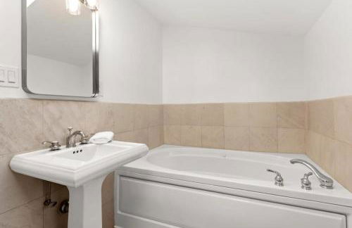 Circa 1789 Historic South End Downtown Home - Foto 33